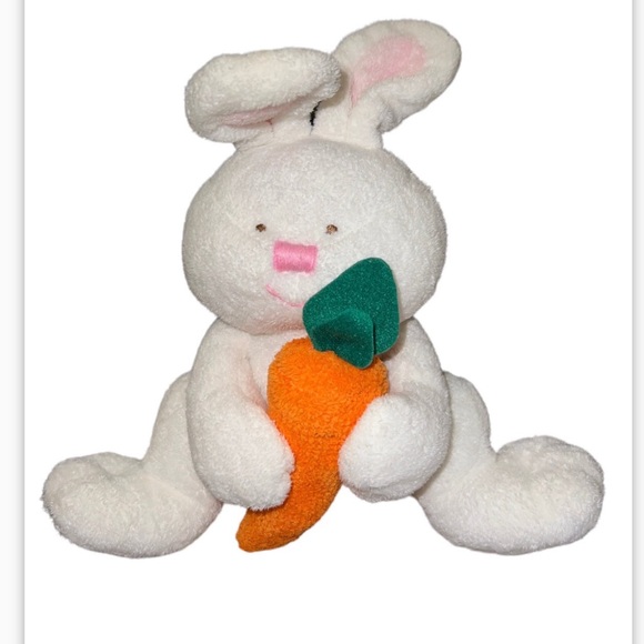 Ty Pluffies 2005 Snackers White Bunny Rabbit With Carrot - Picture 1 of 2